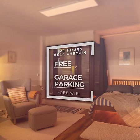 Апартаменти Hochwertig - Ruhig - Parkplatz - 15 Min Zur Messe Дюссельдорф Екстер'єр фото